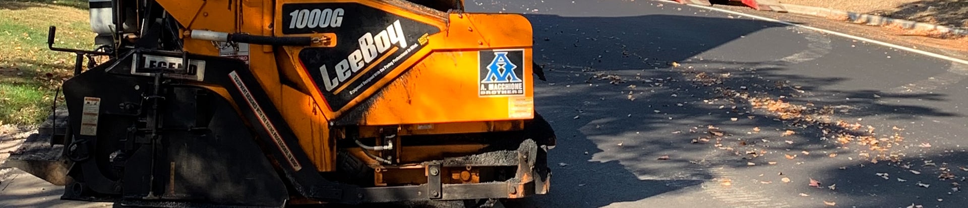 leeboy asphalt paver